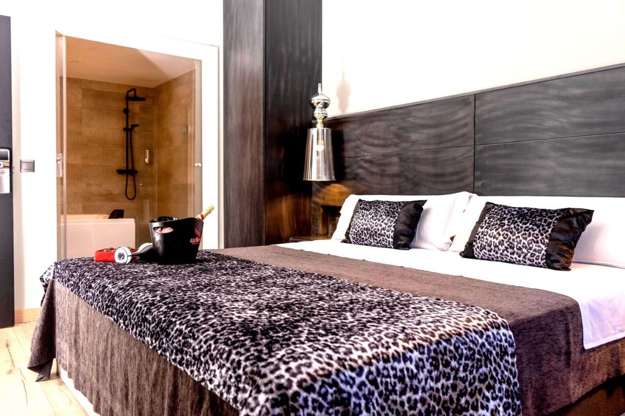 Daos Suites & Terrace Marbella Exterior foto